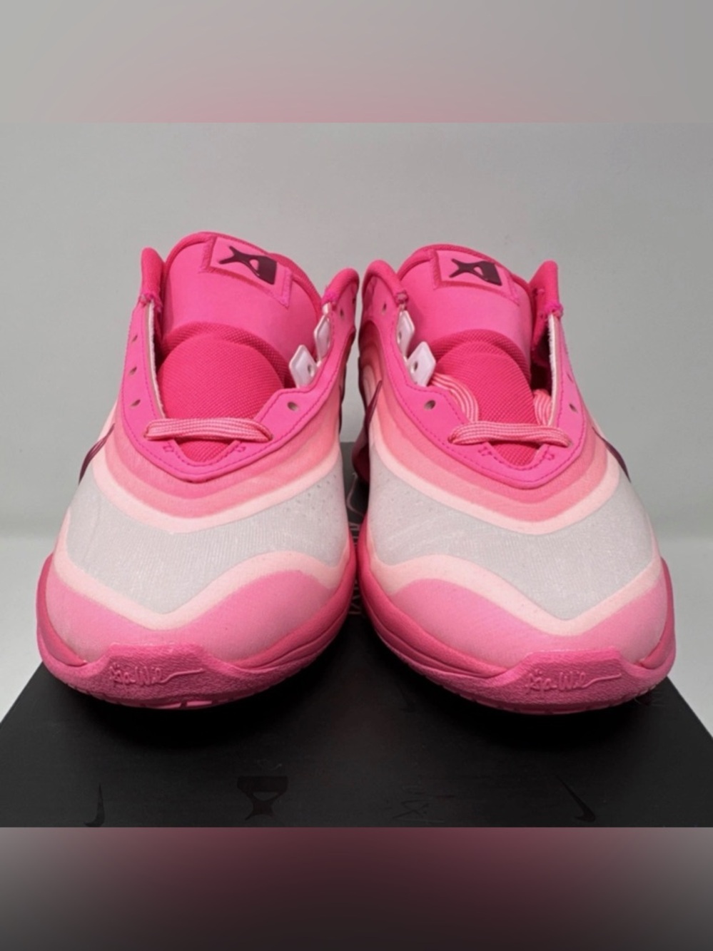Nike Women's A’One Pink A’ura Hyper Pink Laser Pink Low Top Sneaker FZ8605-601 - Picture 5 of 7